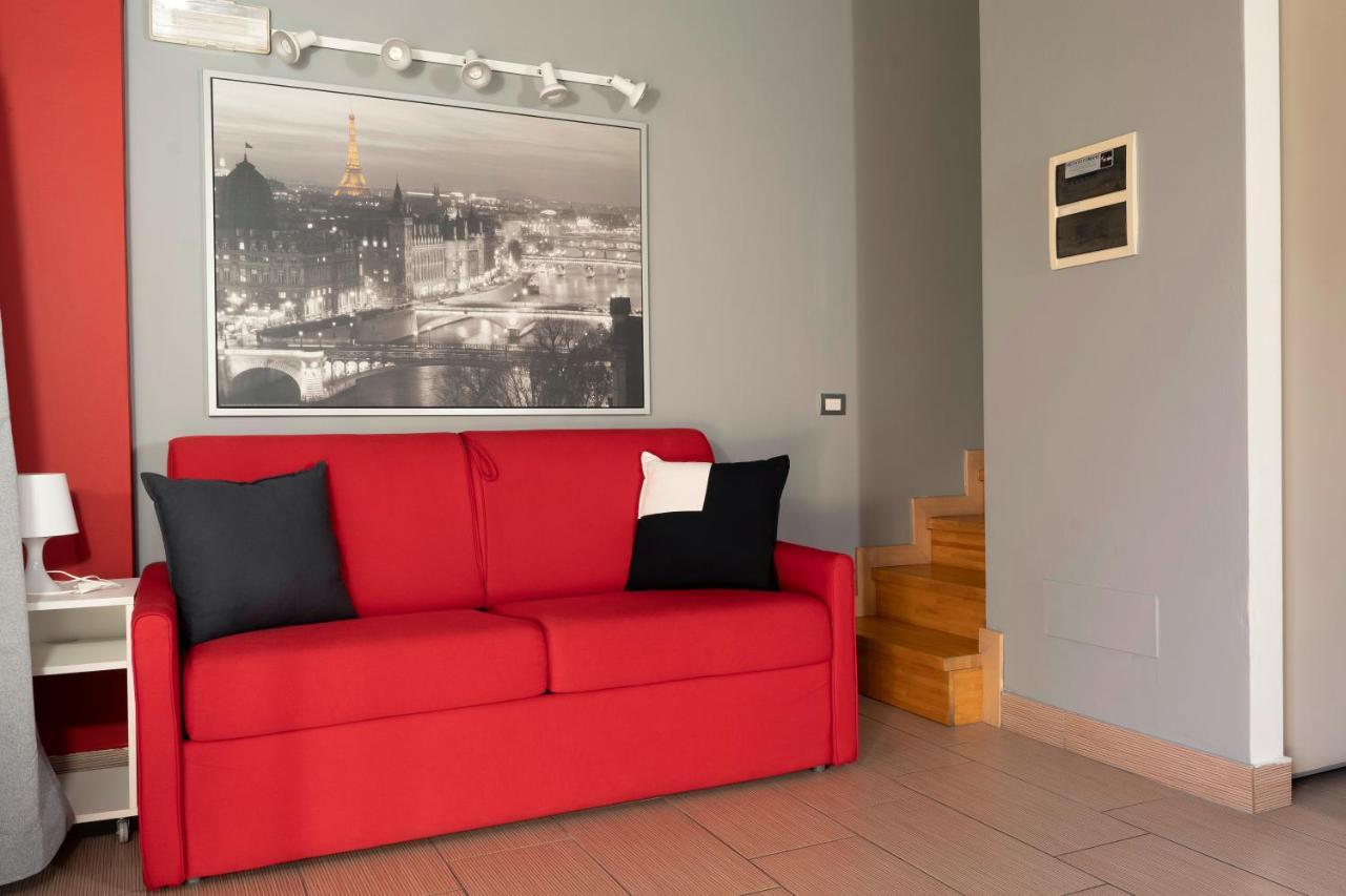 Easy Space Bientina Bagian luar foto